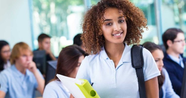 Colegios Cerca de Mí: Cómo Elegir la Mejor Escuela para la Educación de Tus Hijos